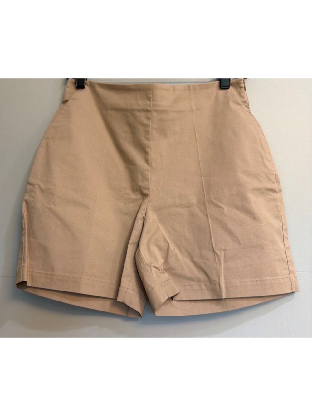 Theo Thallo  Women’s Tan Cotton Pocket Shorts Size S